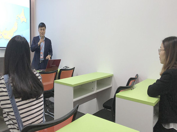 学员上课